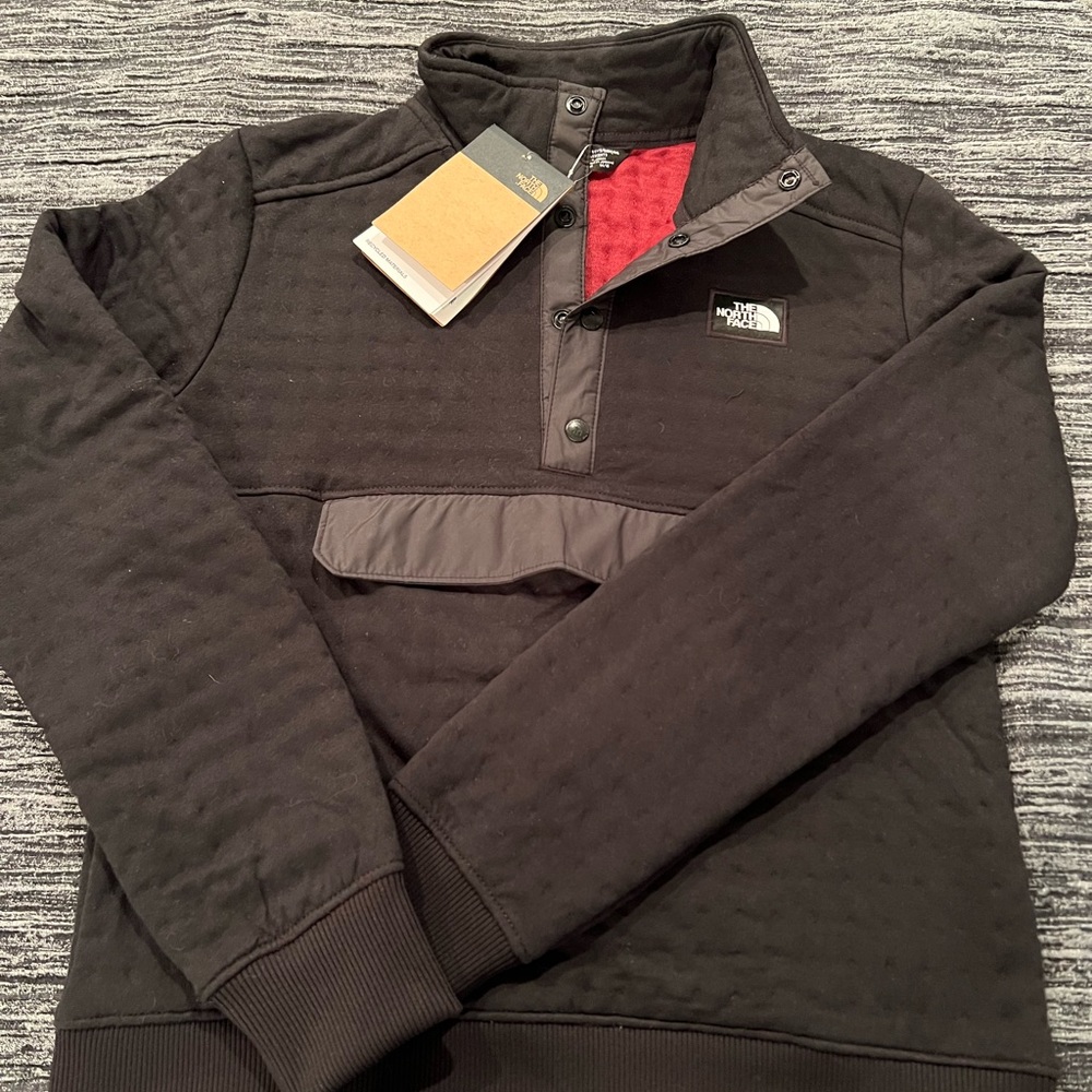 NEW with Tags Boys North Face Sweater Fleece, Size XL (14/16)